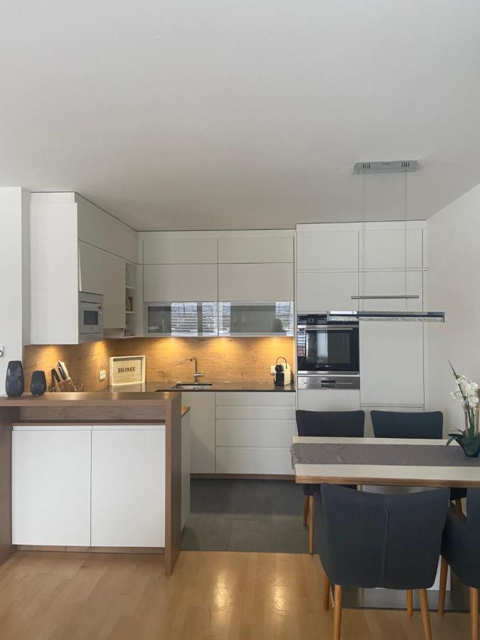Lake View Apartment Seecorso Velden am Wörthersee Esterno foto